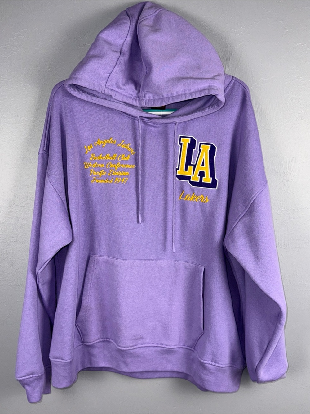 Ultra Game Los Angeles Lakers Pullover Hoodie Medium Unisex Light Purple Sporty